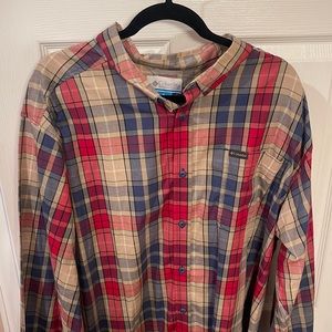 Big and tall (2XT) Great condition dress button down. Perfect gift for fall
